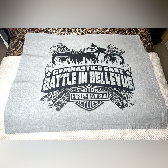 Harley Davidson Throw Blanket Jersey Knit Gray/Black Soft Backing “56 x 48“ - Picture 1 of 3